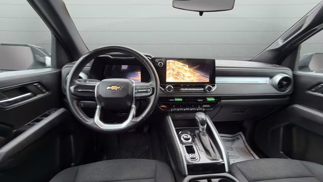 2023 Summit White Chevrolet Colorado LT 4X4 Truck