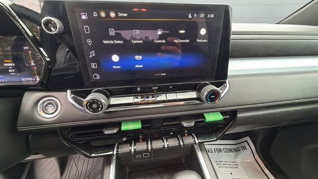 2023 Summit White Chevrolet Colorado LT 4X4 Truck