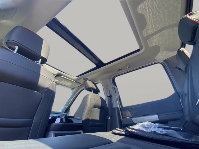 2026 Gray Metallic Ford Super Duty F-250 SRW LARIAT 4X4 Truck