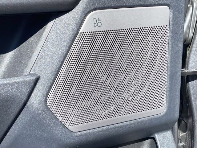 2026 Gray Metallic Ford Super Duty F-250 SRW LARIAT 4X4 Truck