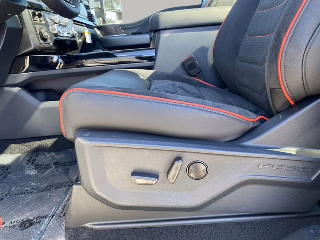 2026 Gray Metallic Ford Super Duty F-250 SRW LARIAT 4X4 Truck