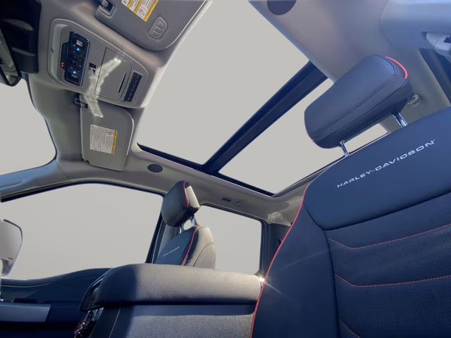 2026 Gray Metallic Ford Super Duty F-250 SRW LARIAT 4X4 Truck