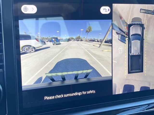 2026 Gray Metallic Ford Super Duty F-250 SRW LARIAT 4X4 Truck