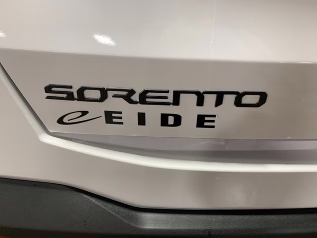 2026 White Pearl Kia Sorento X-Line EX AWD SUV