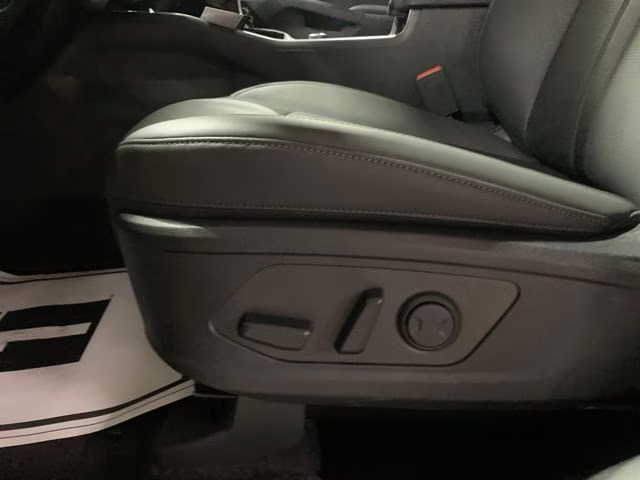 2026 Ivory Kia Sorento X-Line EX AWD SUV