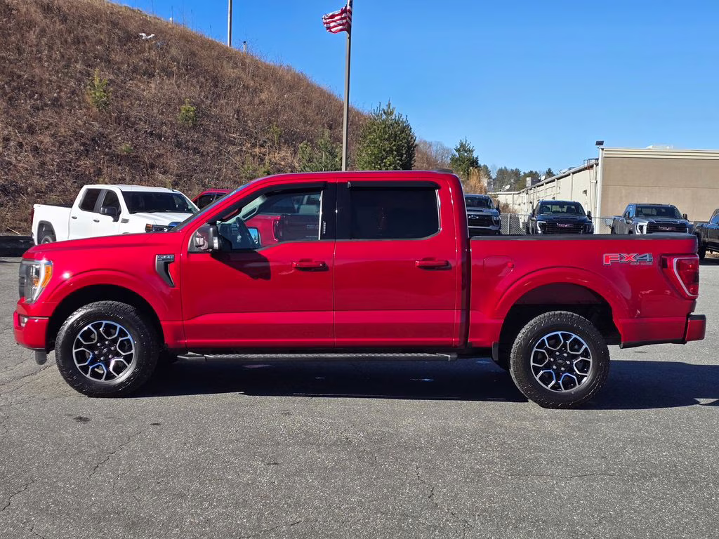 2022 Red Metallic Ford F-150 XLT 4X4 Truck