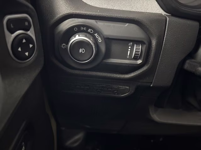 2026 41 Jeep Wrangler Willys 4X4 SUV