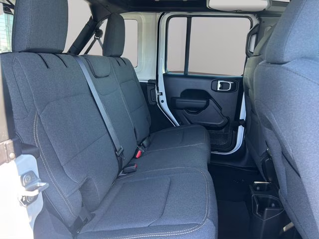 2026 Bright White Clearcoat Jeep Wrangler Willys 4X4 SUV