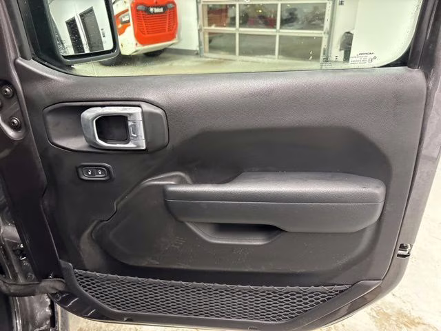 2026 Granite Crystal Metallic Clearcoat Jeep Wrangler Willys 4X4 SUV