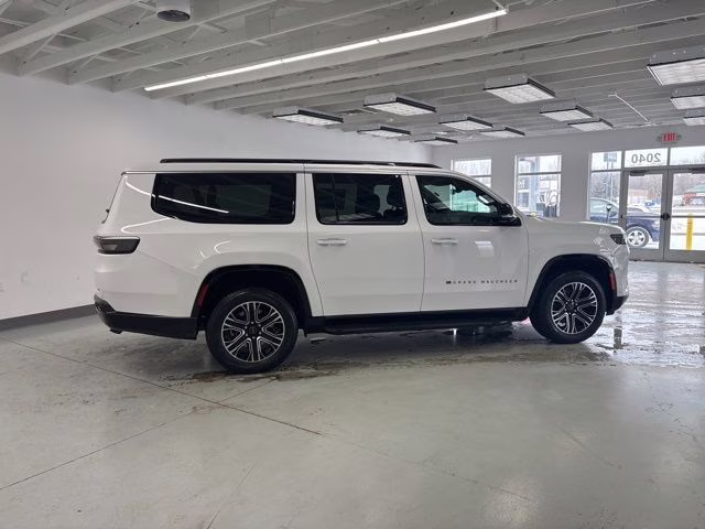 2026 Bright White Clearcoat Jeep Grand Wagoneer L 4x4 4X4 SUV