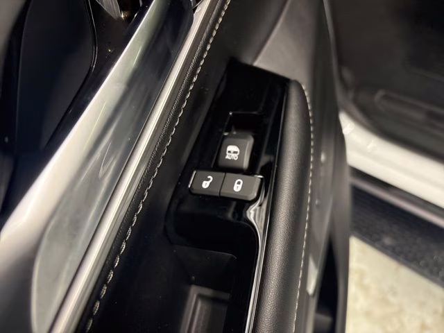 2026 Bright White Clearcoat Jeep Grand Wagoneer L 4x4 4X4 SUV