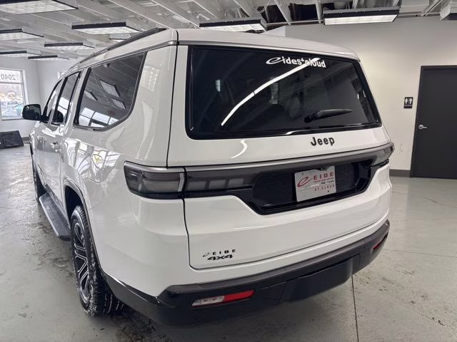 2026 Bright White Clearcoat Jeep Grand Wagoneer L 4x4 4X4 SUV