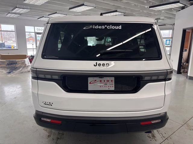 2026 Bright White Clearcoat Jeep Grand Wagoneer L 4x4 4X4 SUV