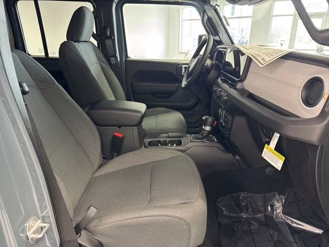 2026 Anvil Clearcoat Jeep Gladiator Sport S 4X4 Truck