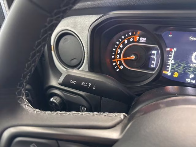 2026 Anvil Clearcoat Jeep Gladiator Sport S 4X4 Truck