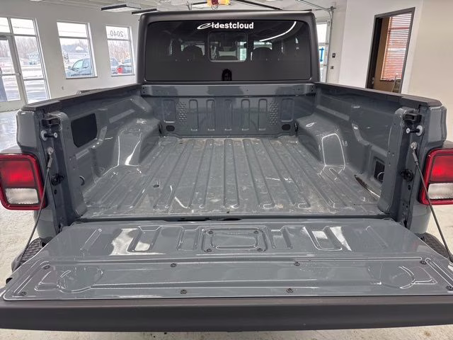 2026 Anvil Clearcoat Jeep Gladiator Sport S 4X4 Truck