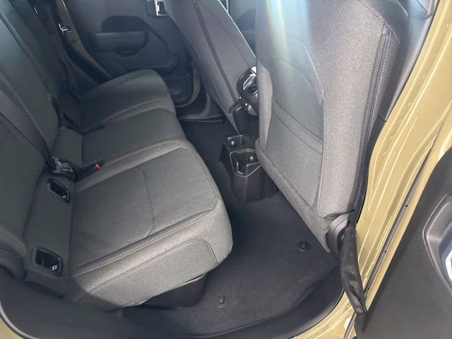 2026 '41 Jeep Gladiator Sport S 4X4 Truck