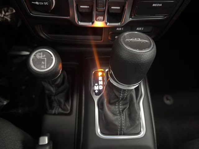 2026 '41 Jeep Gladiator Sport S 4X4 Truck