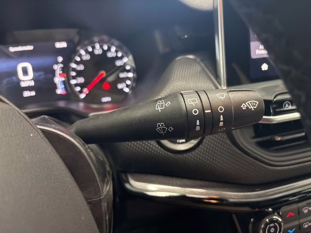 2026 Diamond Black Crystal Pearlcoat Jeep Compass Latitude 4X4 SUV