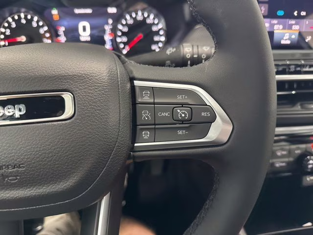 2026 Bright White Clearcoat Jeep Compass Limited 4X4 SUV