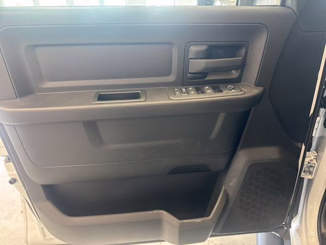 2026 Bright White Clearcoat Ram 2500 Tradesman 4X4 Truck