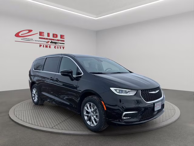 2026 Diamond Black Crystal Pearlcoat Chrysler Pacifica Select AWD Van