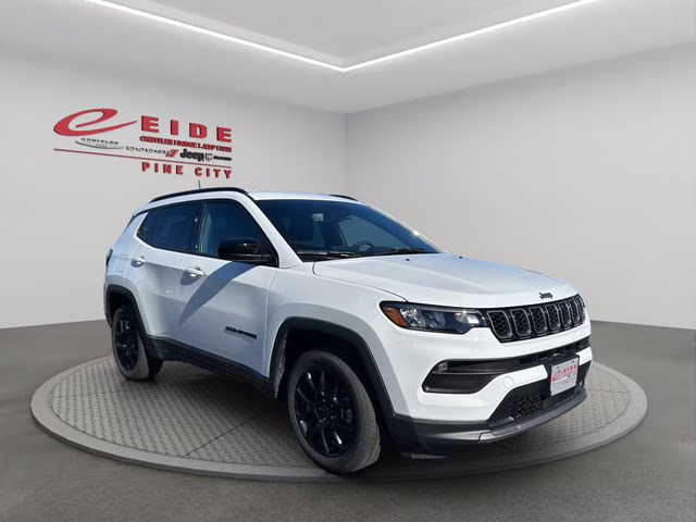 2026 Bright White Clearcoat Jeep Compass Altitude 4X4 SUV