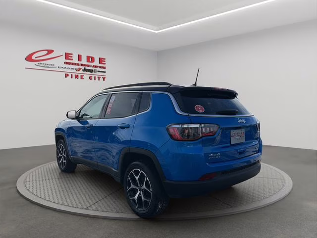 2026 Hydro Blue Pearlcoat Jeep Compass Limited 4X4 SUV