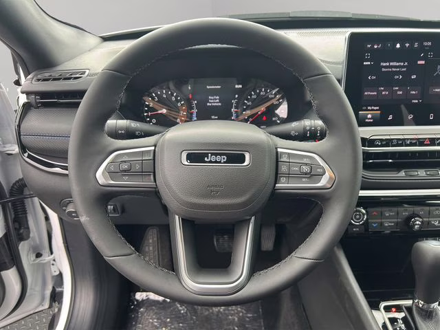 2026 Bright White Clearcoat Jeep Compass Limited 4X4 SUV