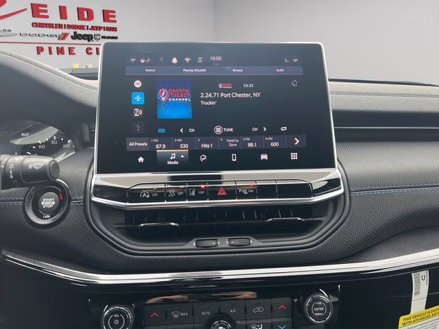 2026 Bright White Clearcoat Jeep Compass Limited 4X4 SUV