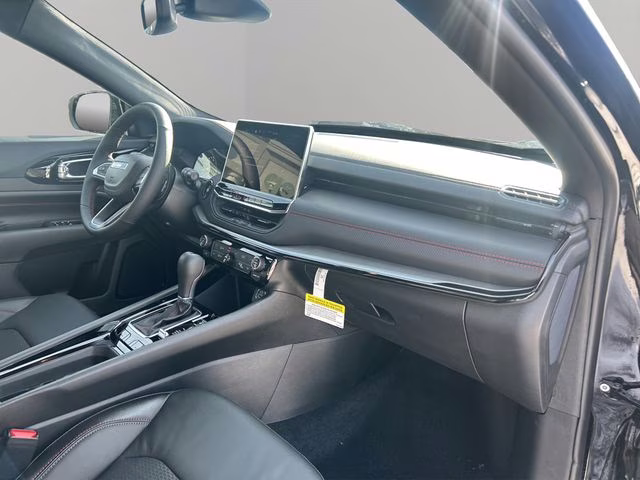 2026 Diamond Black Crystal Pearlcoat Jeep Compass Trailhawk 4X4 SUV