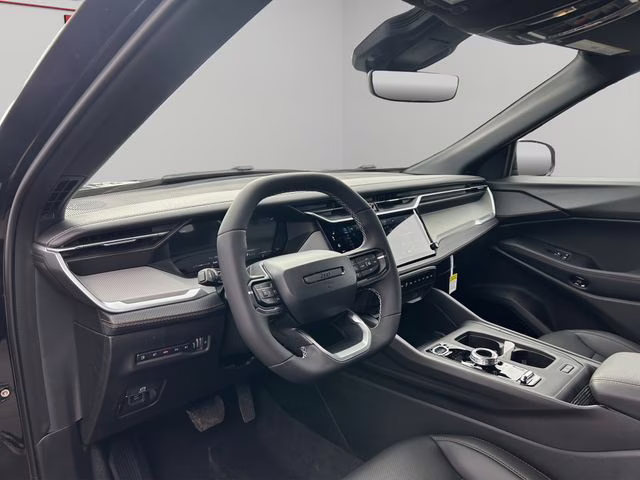 2026 Diamond Black Crystal Pearlcoat Jeep Cherokee Limited 4X4 SUV