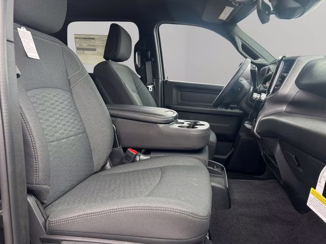 2026 Diamond Black Crystal Pearlcoat Ram 2500 Tradesman 4X4 Truck