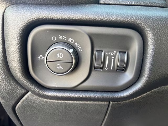 2026 Diamond Black Crystal Pearlcoat Ram 3500 Laramie Night Edition 4X4 Truck