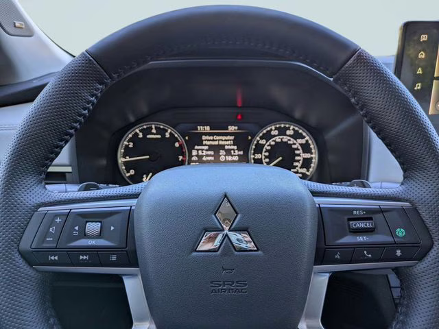 2026 Black Diamond Mitsubishi Outlander SE FWD SUV