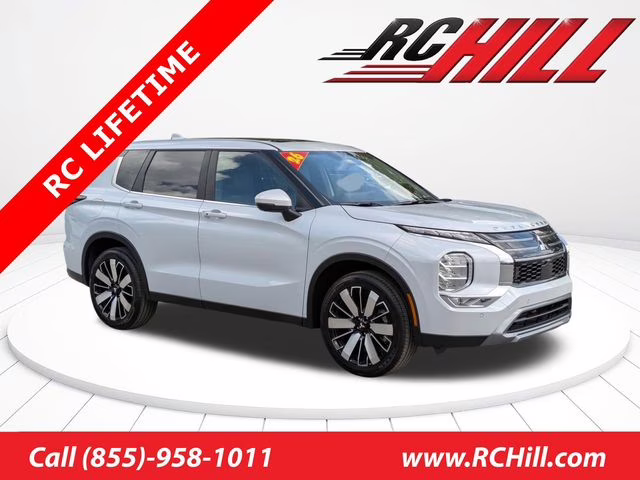 2026 White Diamond Mitsubishi Outlander SE FWD SUV