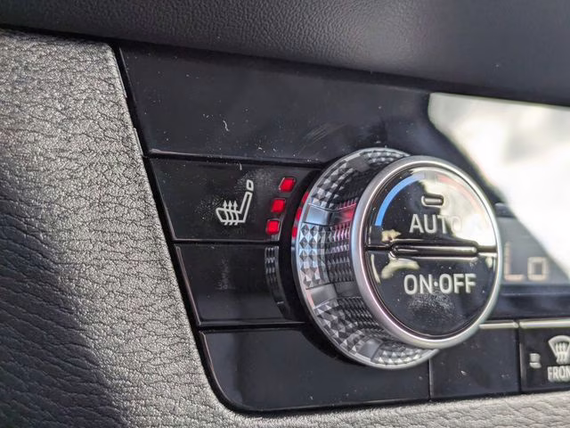 2026 Graphite Gray Mitsubishi Outlander SE FWD SUV