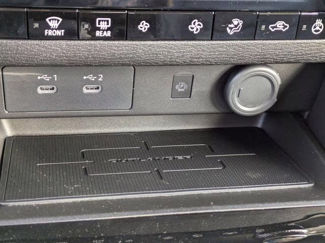 2026 Graphite Gray Mitsubishi Outlander SE FWD SUV