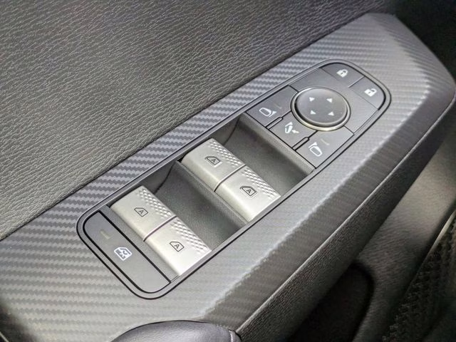 2026 Graphite Gray Mitsubishi Outlander SE FWD SUV