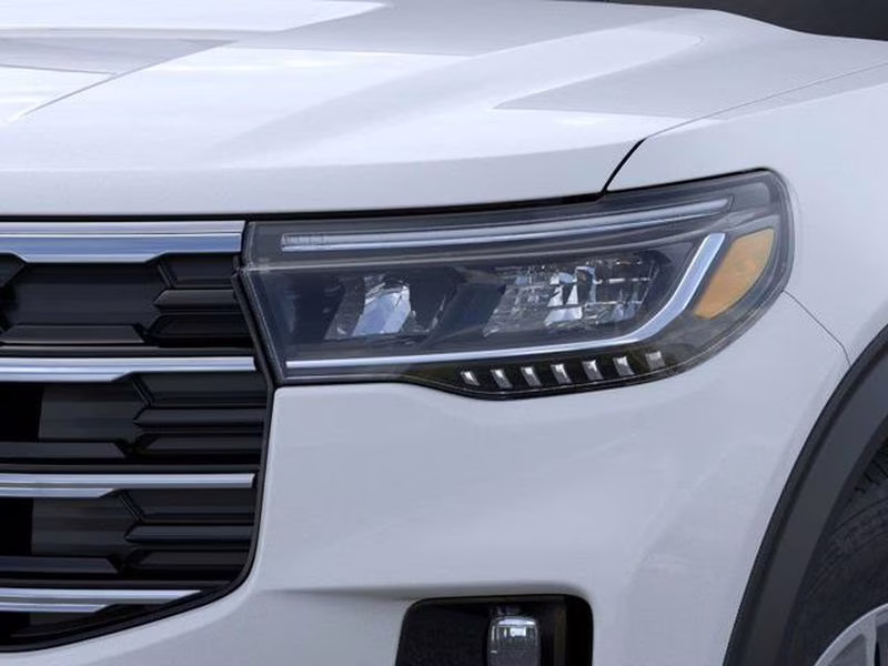 2026 Space White Metallic Ford Explorer Active w/200A Pkg RWD SUV