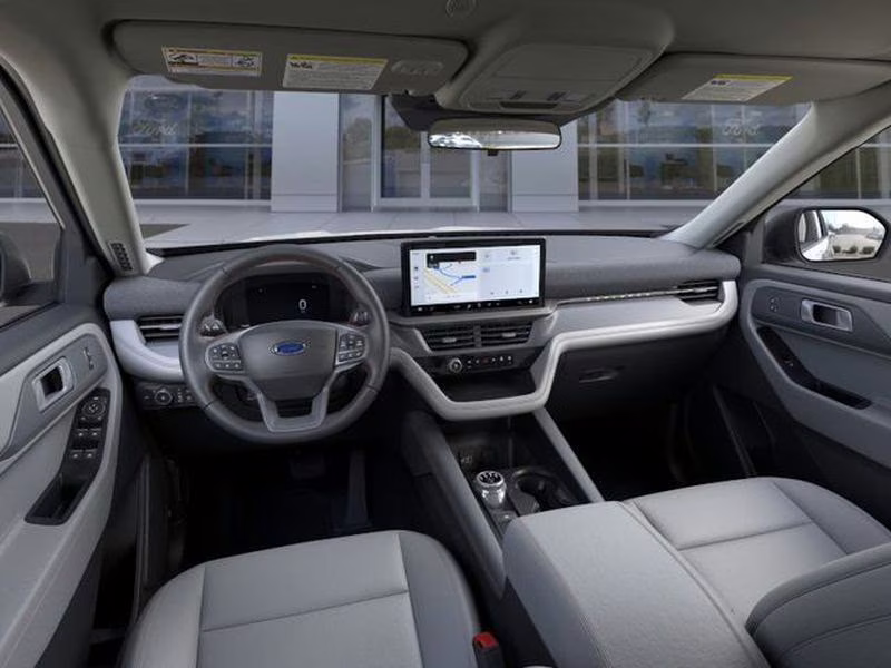 2026 Space White Metallic Ford Explorer Active w/200A Pkg RWD SUV