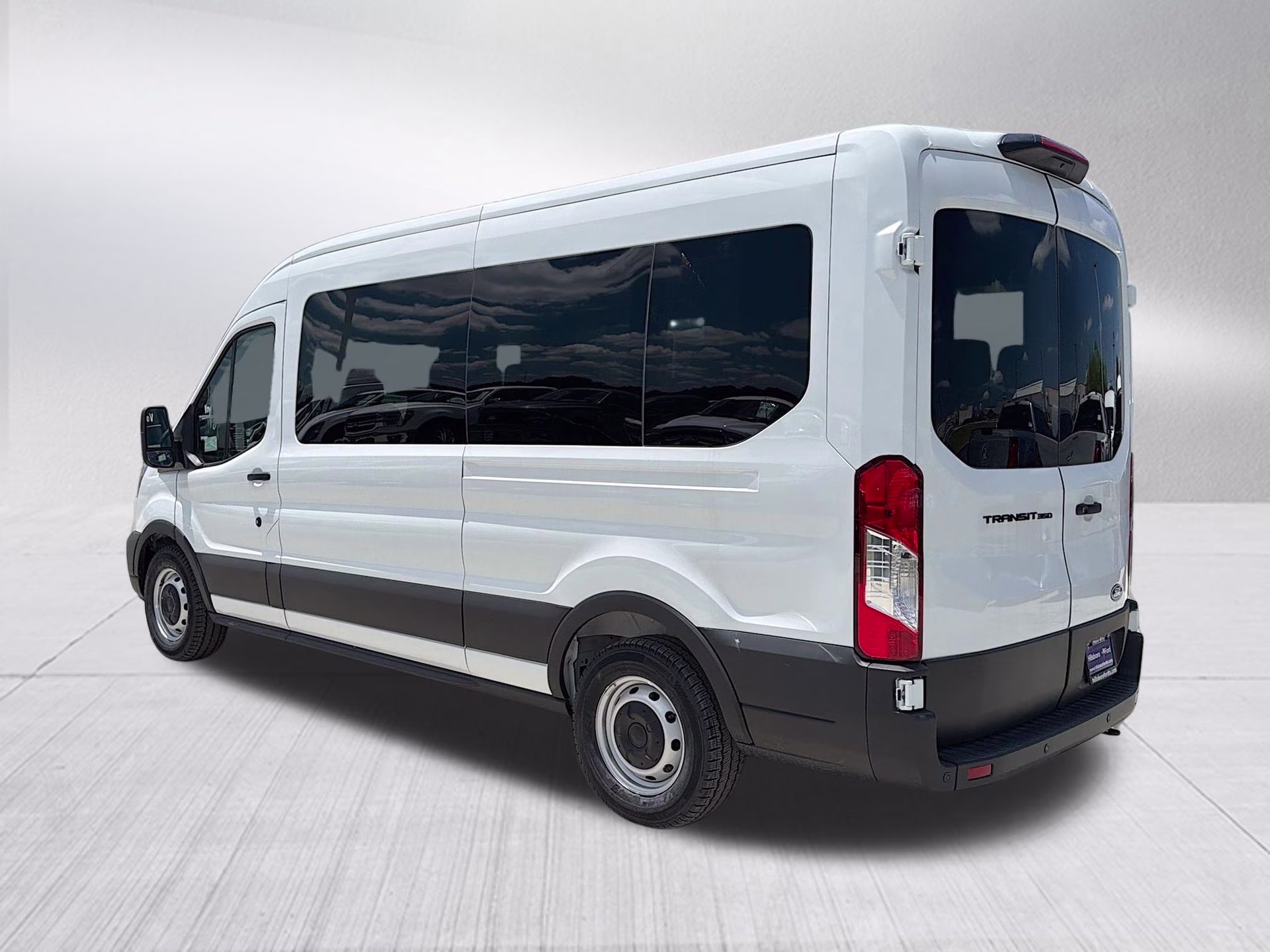 2026 Oxford White Ford Transit-350 XL RWD Crossover