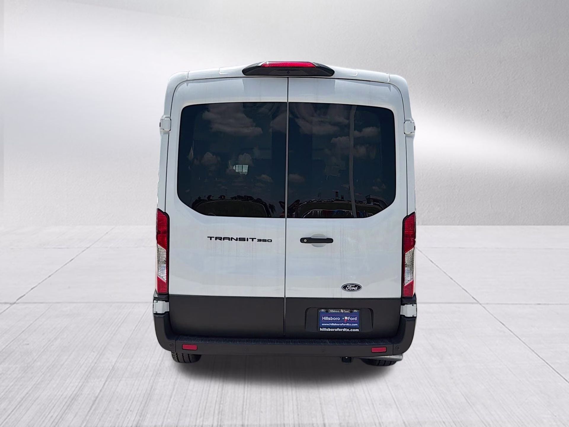 2026 Oxford White Ford Transit-350 XL RWD Crossover