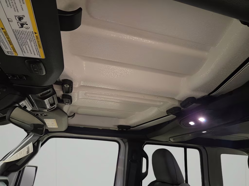 2026 bright white clearcoat Jeep Wrangler Rubicon 4X4 SUV