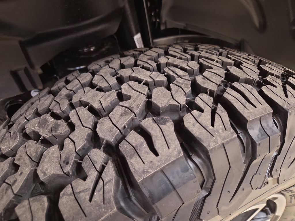 2026 bright white clearcoat Jeep Wrangler Rubicon 4X4 SUV