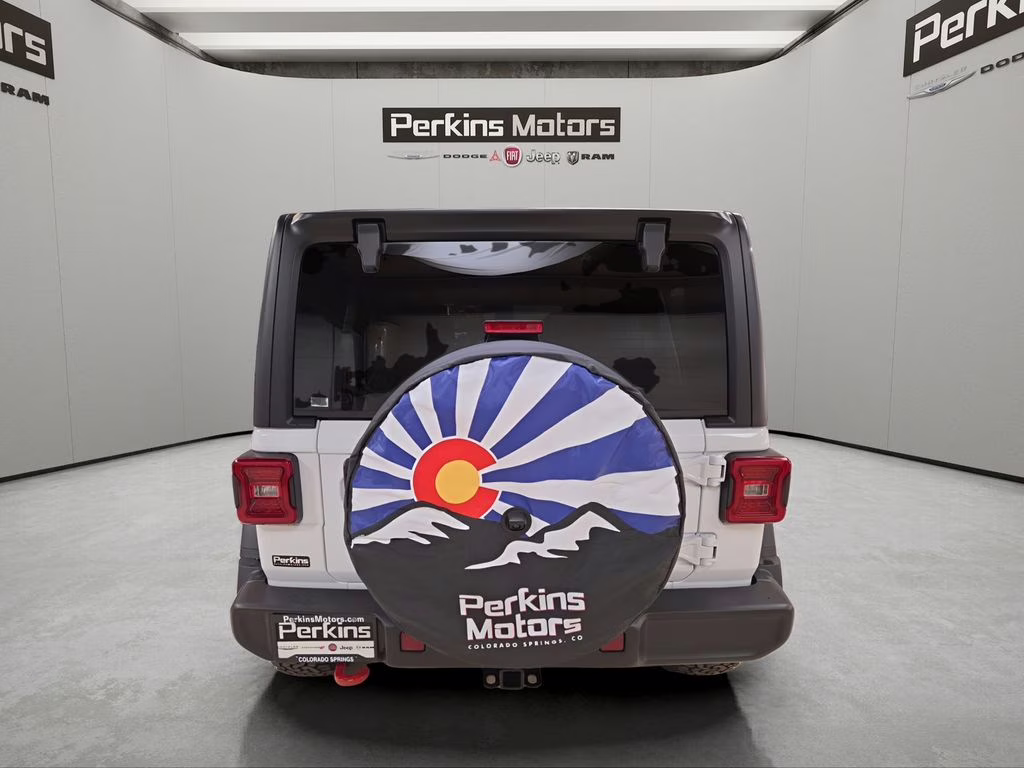 2026 bright white clearcoat Jeep Wrangler Rubicon 4X4 SUV