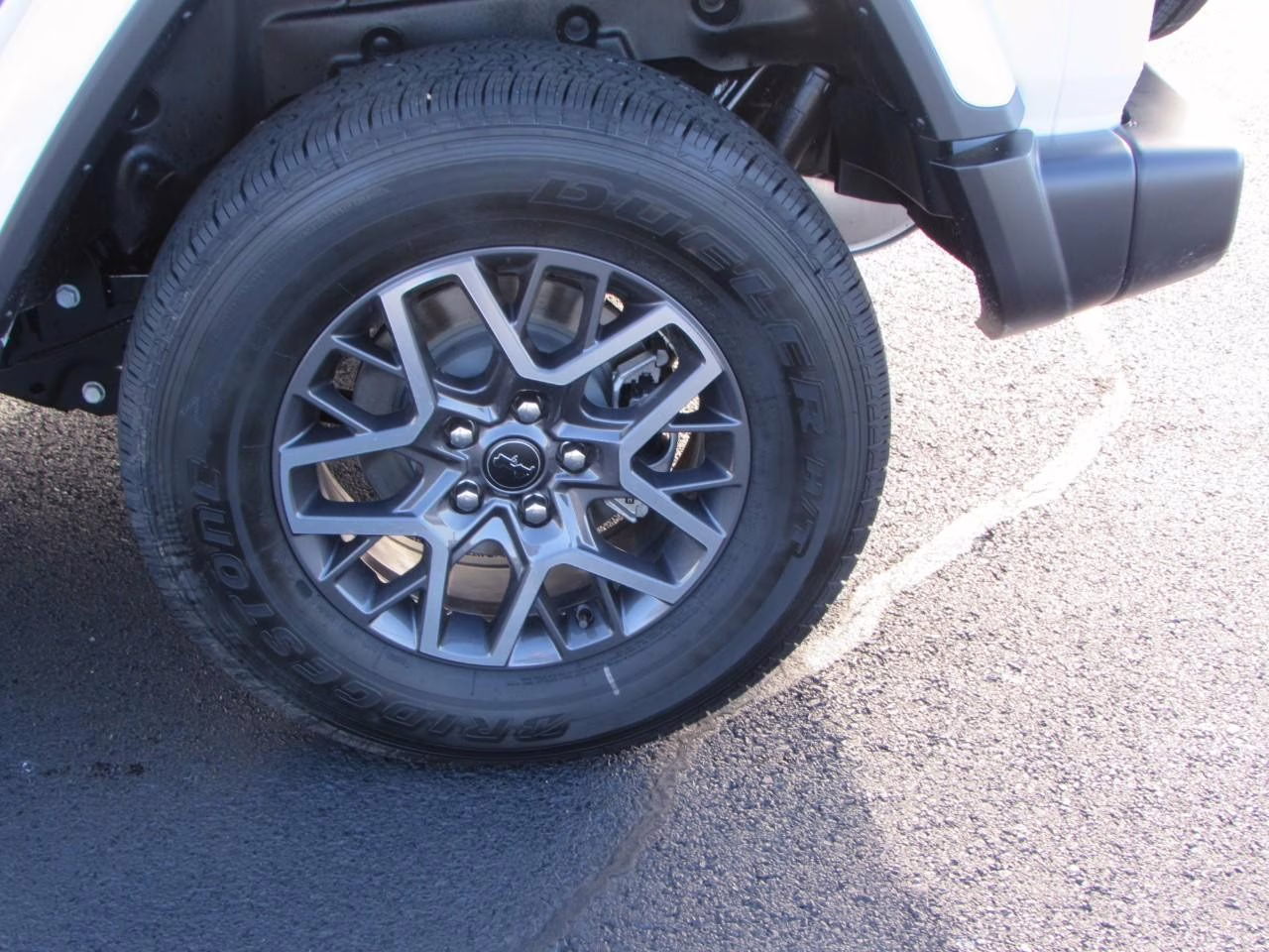 2026 Bright White Clearcoat Jeep Wrangler Sahara 4X4 SUV