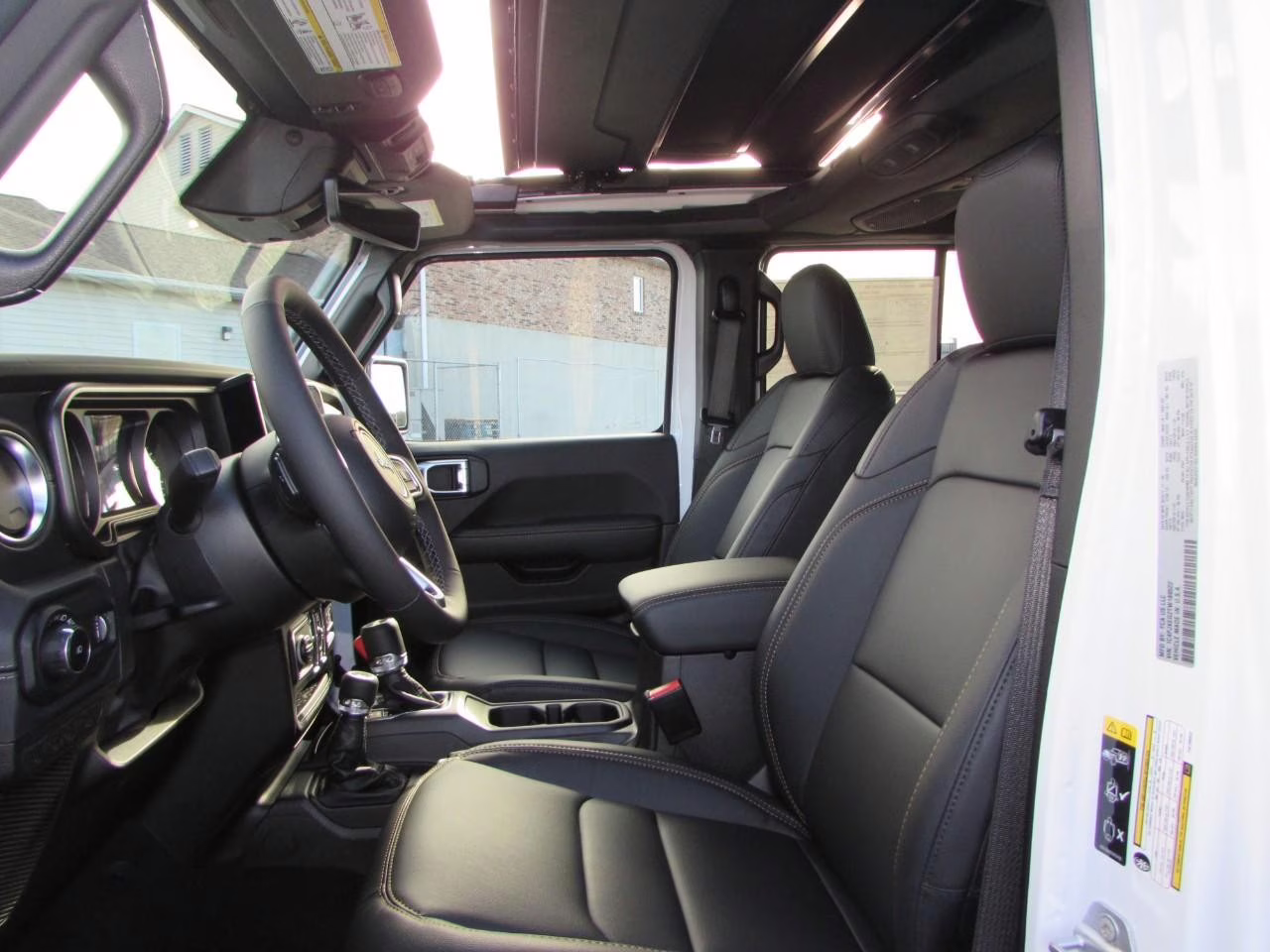 2026 Bright White Clearcoat Jeep Wrangler Sahara 4X4 SUV