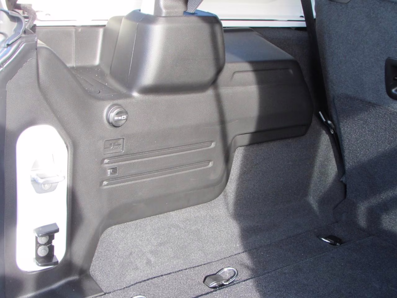 2026 Bright White Clearcoat Jeep Wrangler Sahara 4X4 SUV