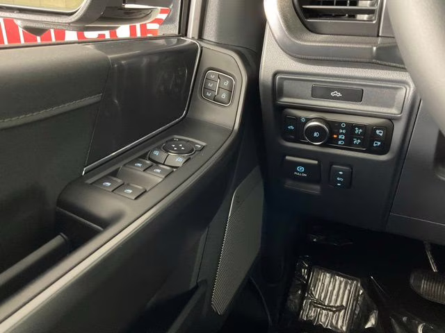 2026 Black Metallic Ford F-150 Lariat 4X4 Truck